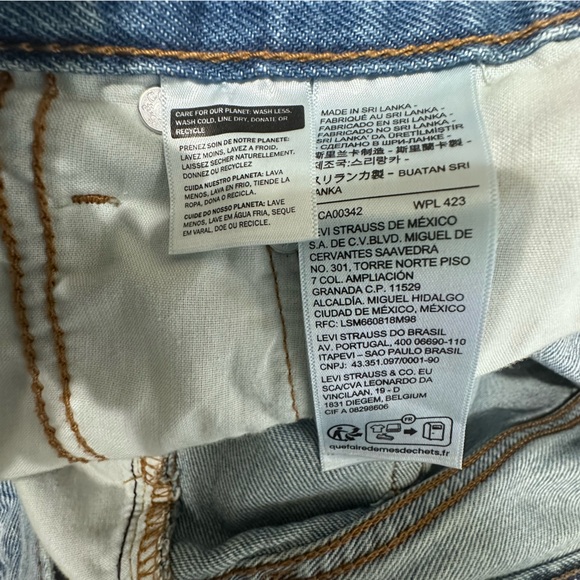 Levi’s Icon Denim Mini Skirt Size 33 - Picture 5 of 6